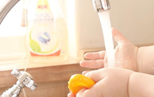 [Translate to greek:] household detergents